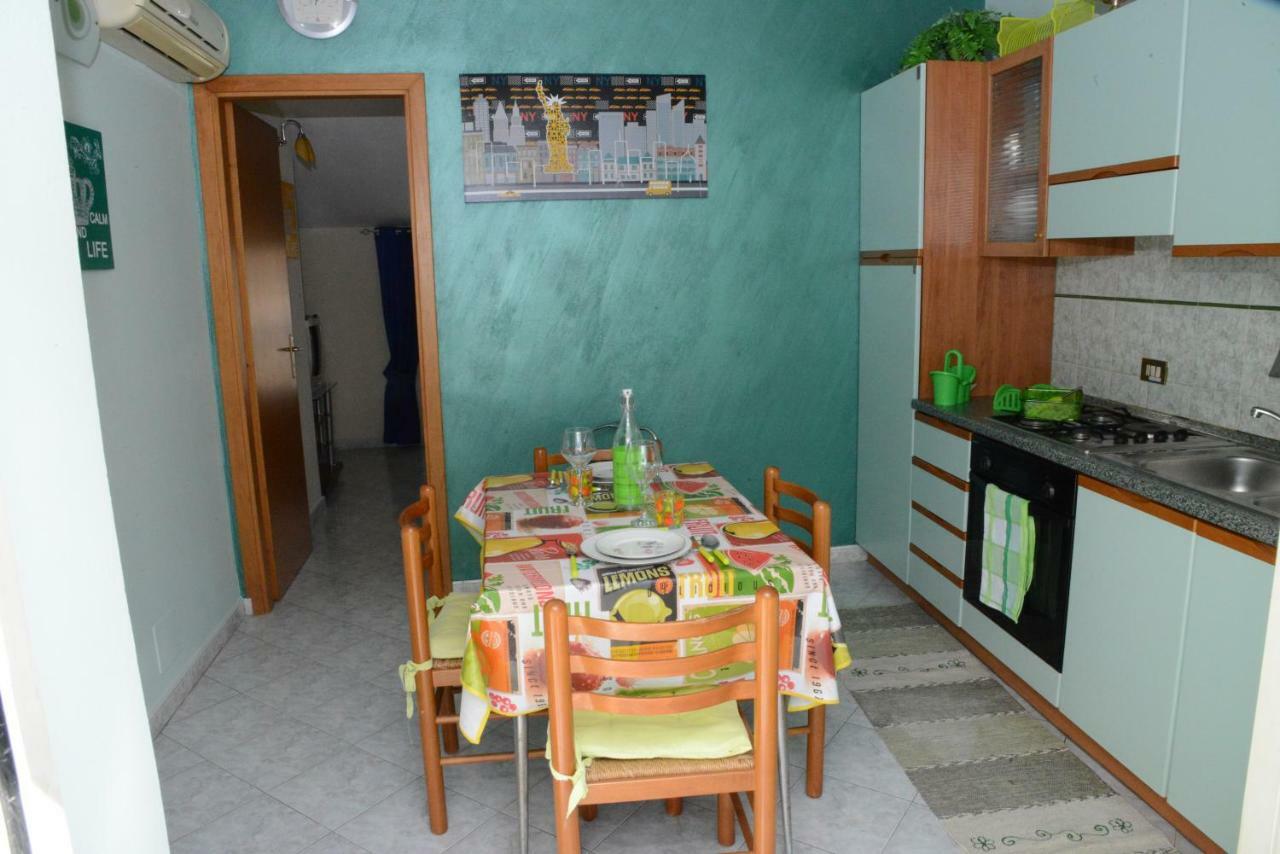 Вілла City House Кампофеліче-ді-Роччелла Екстер'єр фото